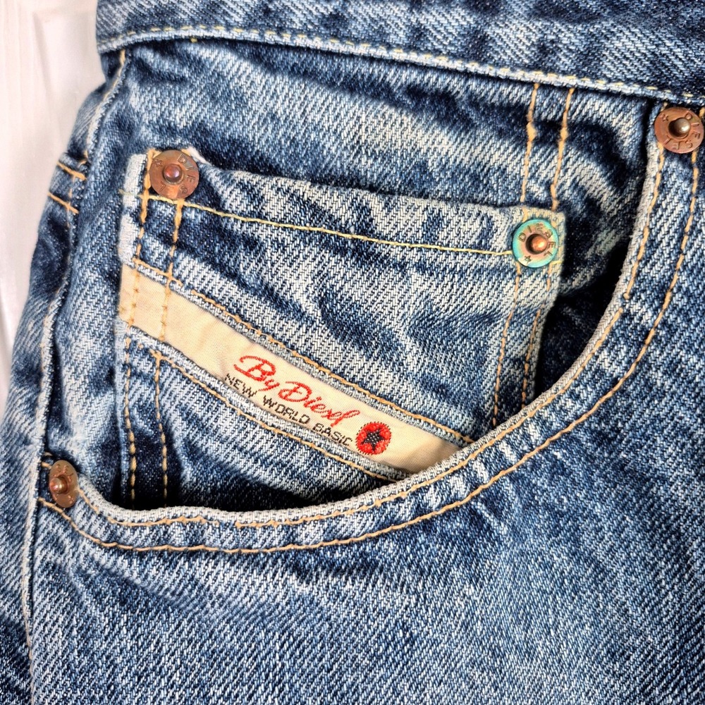 Vintage Diesel Basic Jeans distressed denim button up mens waist 34 - Picture 6 of 15